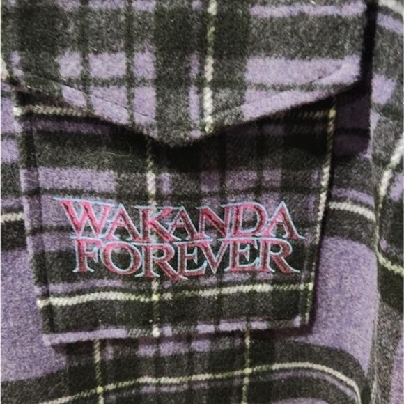 Wakanda Forever NWT Long Sleeve Purple Plaid Shacket Shirt Women's Size Small - Picture 2 of 4